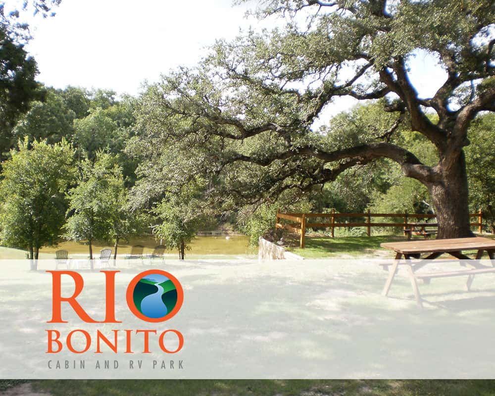 Rio Bonito Cabin & RV Park